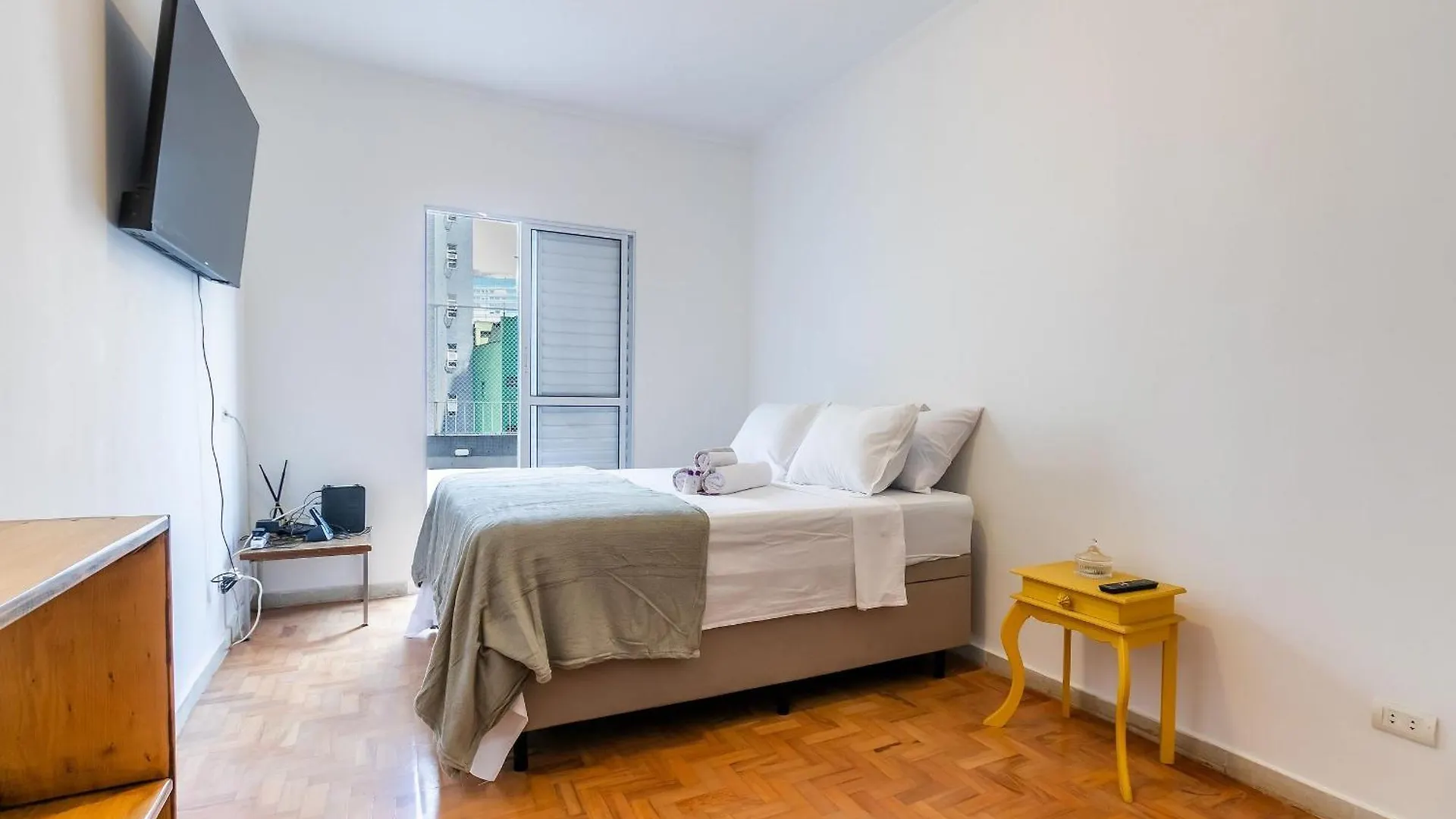Condominio Edificio Berlioz Sao Paulo Apartment